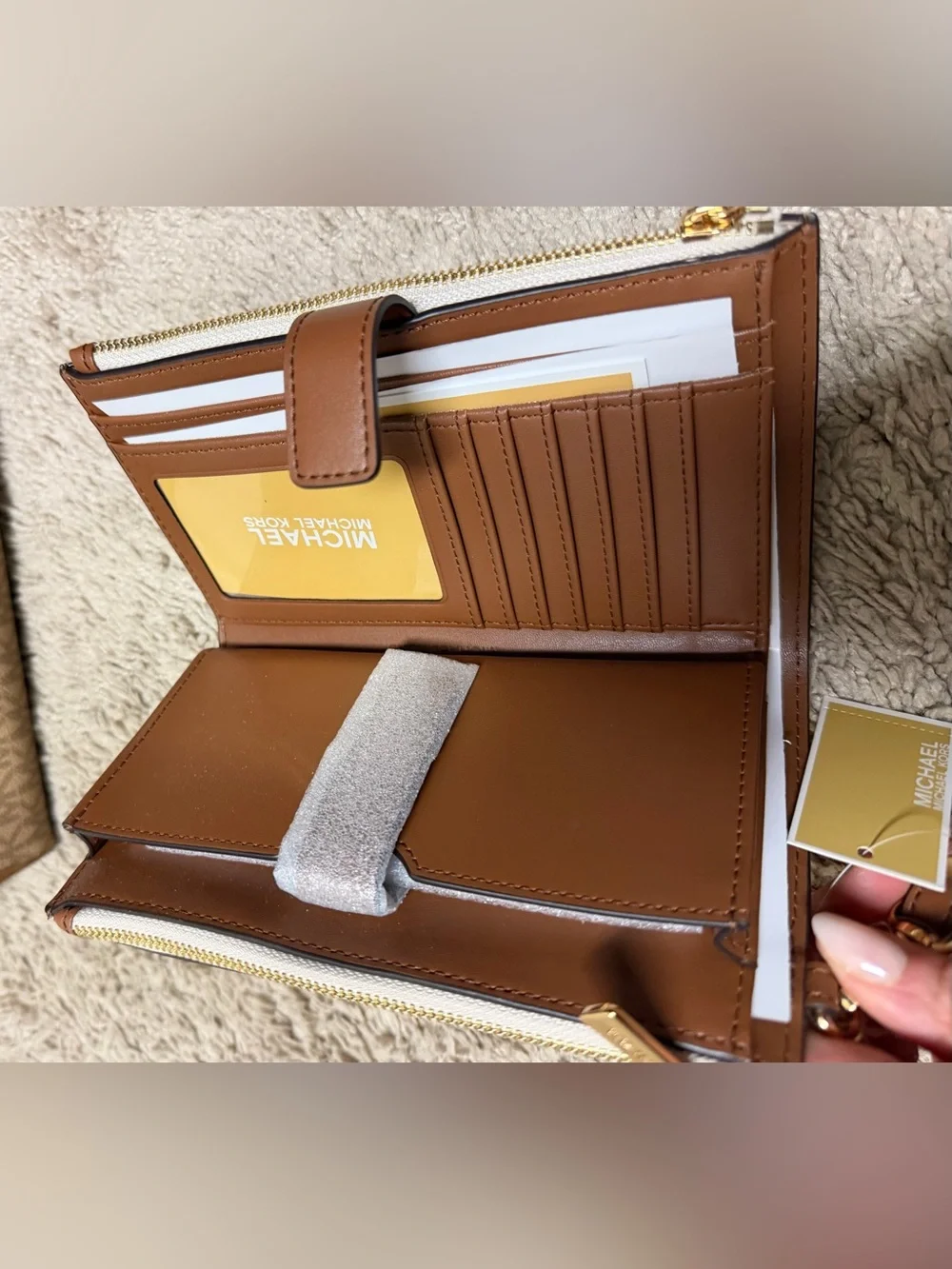 Michael Kors Jet Set Vanilla Double Zip Wrislet